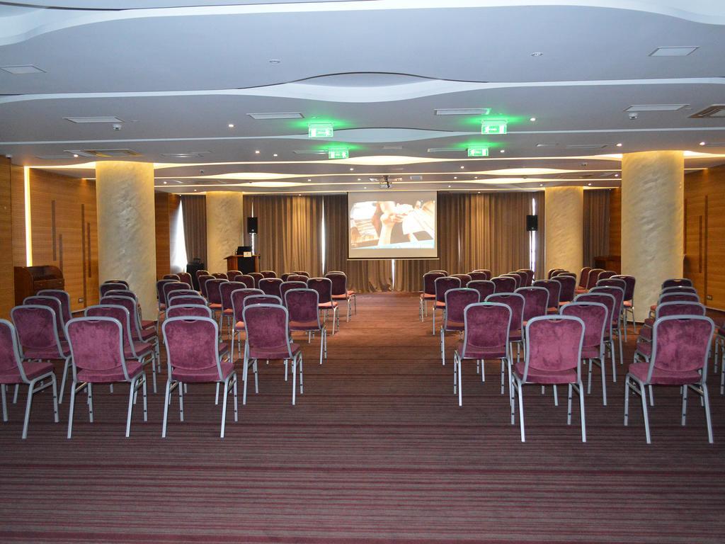 Premier Palace Spa Hotel Boekarest Buitenkant foto The conference room